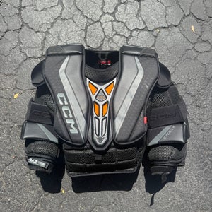 CCM EFLEX 6 Goalie Chest Protector senior medium (used like new)