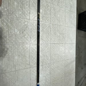 Intermediate CCM Jetspeed FT7 Pro Left Hand Hockey Stick P28 (Used)