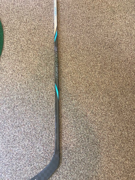 Senior Bauer Nexus Tracer Right Handed Hockey Stick P92 (Used)