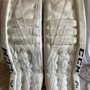 31"+1 CCM Extreme Flex E3.9 Goalie Leg Pads