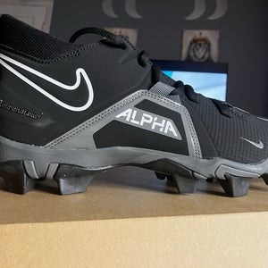 Men's Size M 10.5 (W 11.5) Nike Mid Top Molded Cleats (New)