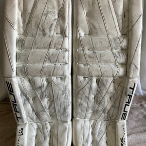 29"+2 True Catalyst 7X3 Goalie Leg Pads