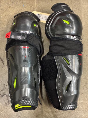 Junior Bauer Vapor 3X Pro Shin Pads 11" (Used)