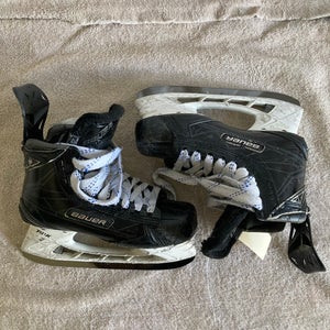 Bauer Supreme 1S Hockey Skates | Size 4
