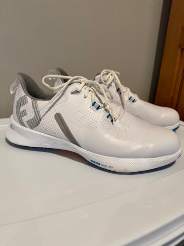 Men's Size M 11.0 (W 12.0) Footjoy Strato Lite Golf Shoes (Used)