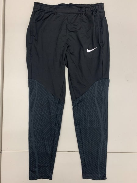 Nike Dri-FIT Knit Strike Soccer Pant Women's Medium Black DR2568 Pockets