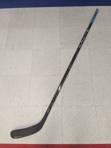 Senior Warrior Alpha DX4 Left Hand Hockey Stick, W88 curve, 75 flex (New)