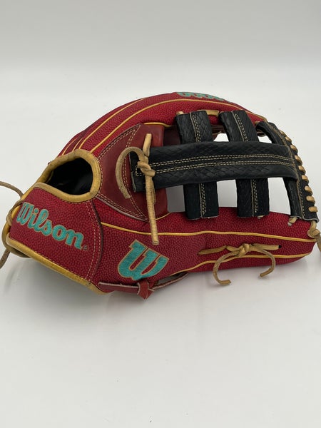 Wilson A2000 DP6 12.75 Outfield Baseball Glove