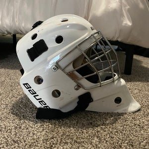 Senior Medium Bauer NME3 Goalie Mask (Used)