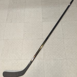 Senior Warrior Covert QR6 pro Left Hand Hockey Stick, W03 curve, 70 flex (New)