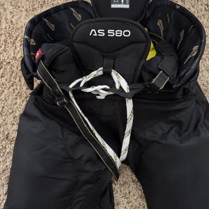 Junior Medium CCM Tacks AS 580 Hockey Pants (Used)