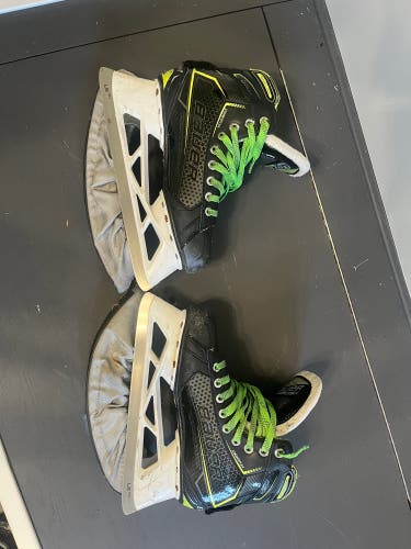 Bauer GSX Hockey Goalie Skates 8.5 (Used)