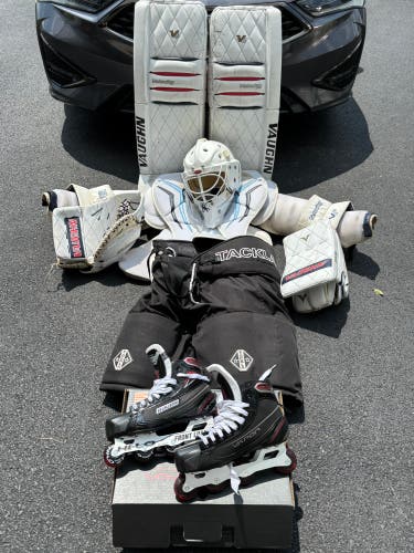 34" +2” Vaughn Velocity V6 Regular Goalie Full Set (Used)