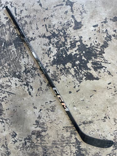 CCM Tacks AS-V PRO Pro Stock Hockey Stick Grip 80 Flex Right P28M 55155
