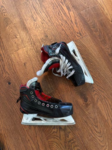 Bauer Vapor 1X Hockey Goalie Skates Size 4 (Used)
