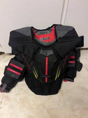Small Bauer Vapor Hyperlite 2 Goalie Chest Protector (New)