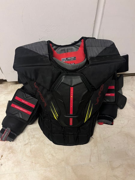 Small Bauer Vapor Hyperlite 2 Goalie Chest Protector (New)