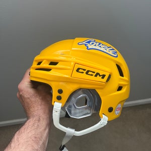 Small CCM Tacks 720 Helmet (Used)