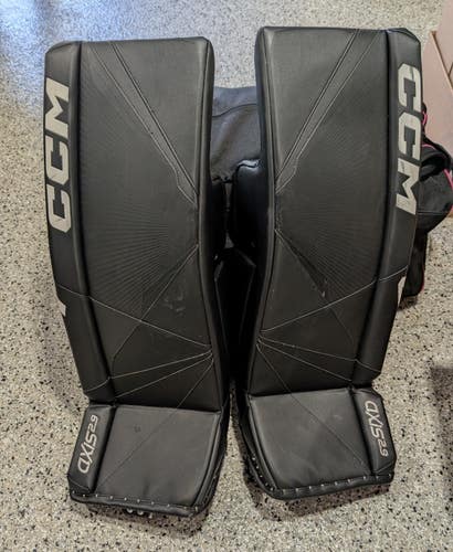 33" CCM Axis 2.9 Goalie Leg Pads (Used)