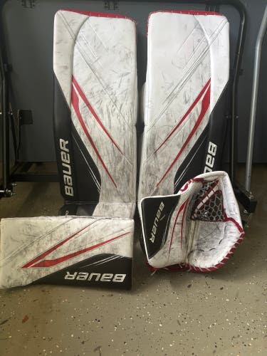 35" 2024 Bauer Vapor X5 Pro Regular Goalie Full Set (Used)