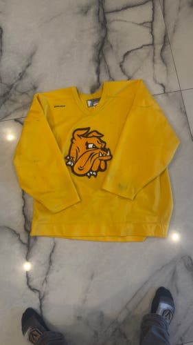 Used Bauer University of Minnesota-Duluth Practice Jerseys