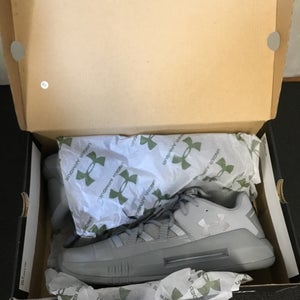 Men's Size M 12.0 (W 13.0) Under Armour Shoes (New)