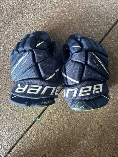 Bauer Vapor LTX Pro Gloves 11" (Used)