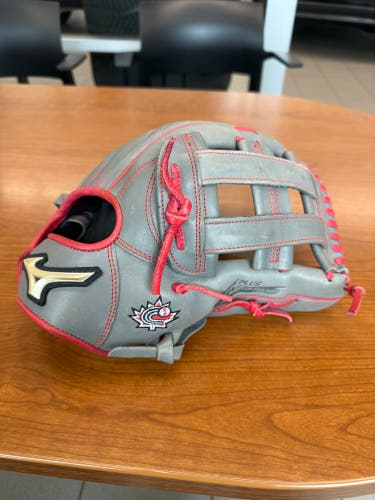 Mizuno MVP Prime RH Outfield Baseball Glove 12.75" (Used)