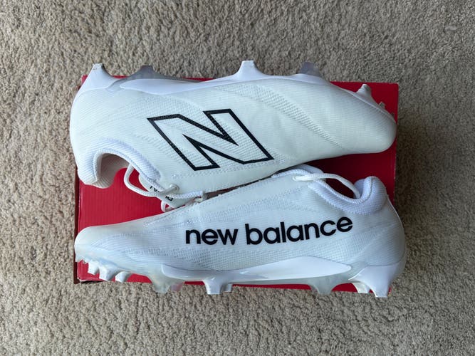 White Men's Size M 12.5 (W 13.5) Adult New Balance Burn X4 Low Top (Used)
