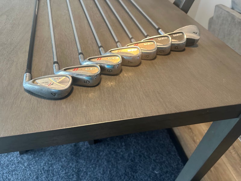 Men's 2015 Right Handed Iron Set Regular Flex (8 Clubs) #4 - #9, PW, GW Graphite/Steel Shaft (Used)
