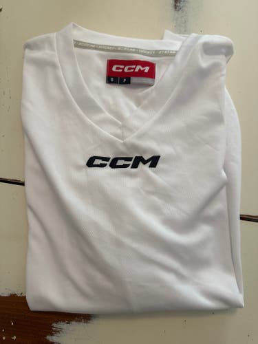 White Small Men's CCM Jersey (New)