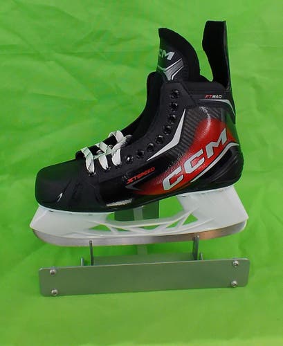 2025 CCM JetSpeed FT860 Hockey Skates Regular Width 11 (New)