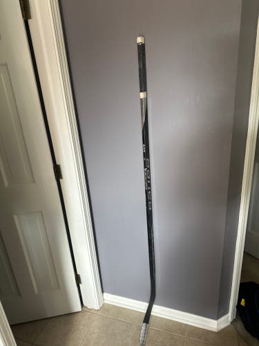 Senior Bauer custom silver Nexus Sync Right Handed Hockey Stick P92 Pro Stock (Used)