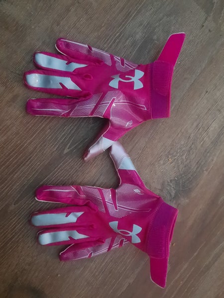 Pink Adult Medium Under Armour Gloves (Used)
