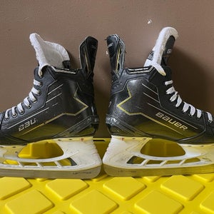 2024 Bauer Supreme M40 Hockey Skates 6 (Used)