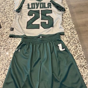 Under Armour Loyola lacrosse team game uniform jersey shorts L large NEW mens