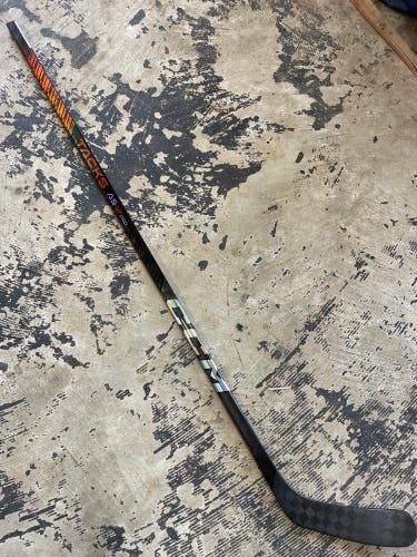 CCM AS-VI Pro Stock Hockey Stick Grip 75 Flex P90 Left 9802617
