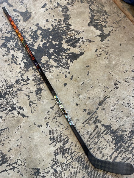CCM AS-VI Pro Stock Hockey Stick Grip 75 Flex P90 Left 9802617