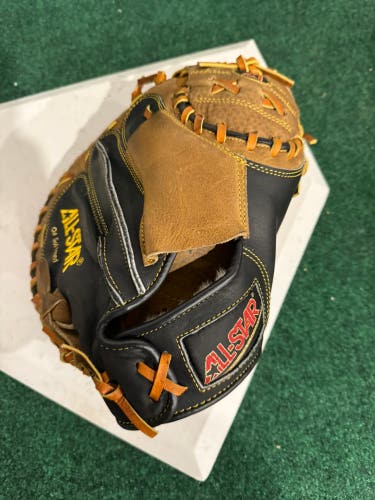 All Star CM3030 RH Catcher's Glove 32.5" (Used)