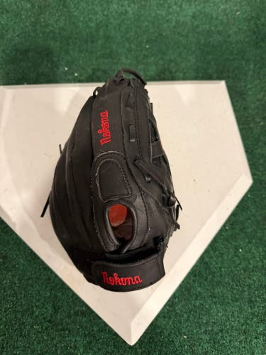Nokona RH Infield Baseball Glove 10" (Used)