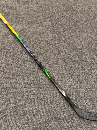 Intermediate Bauer Nexus Tracer Left Hand Hockey Stick P92 Pro Stock (New)