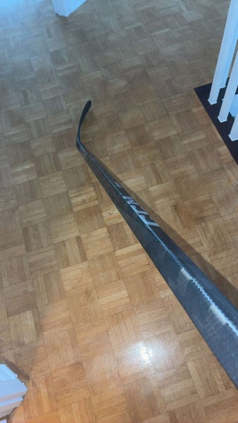 Senior CCM Jetspeed FT7 Pro Left Hand Hockey Stick P28M Pro Stock (New)