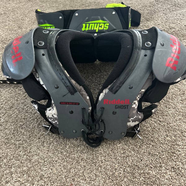 Riddell Ghost M (80) 12”-13"  Football Shoulder Pads - Youth Medium