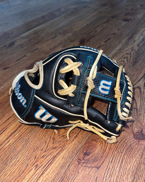 Wilson A2000 SuperSkin DP15 Spin Control 11.5" Baseball Glove: WBW100399115