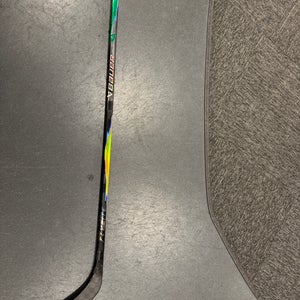 Intermediate Bauer Vapor FlyLite Left Hand Hockey Stick P92 Pro Stock (New)