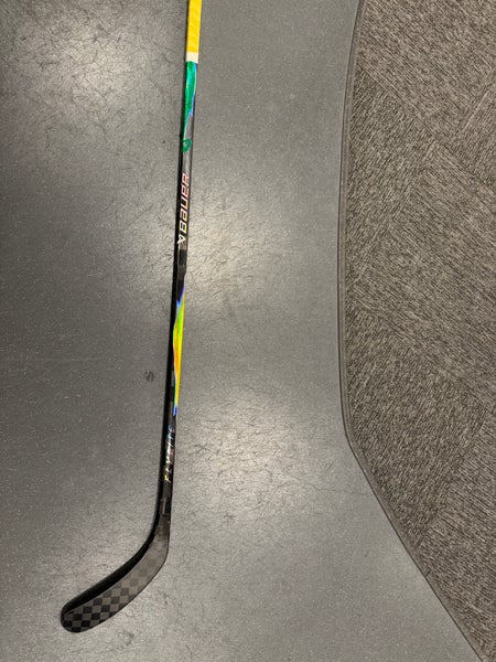 Intermediate Bauer Vapor FlyLite Left Hand Hockey Stick P92 Pro Stock (New)