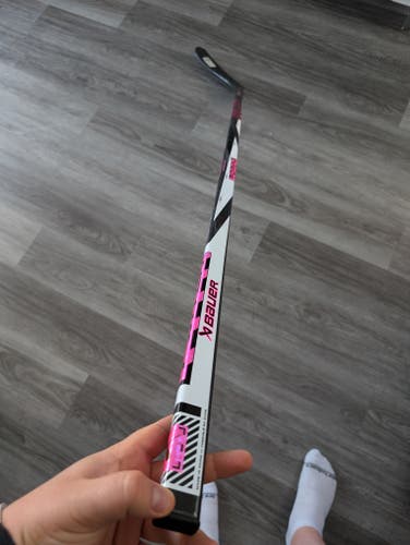 Bauer Twitch Left Stick 77Flex P28 (New)