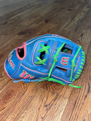 Wilson 11.75" 1975 A2000 Baseball Glove