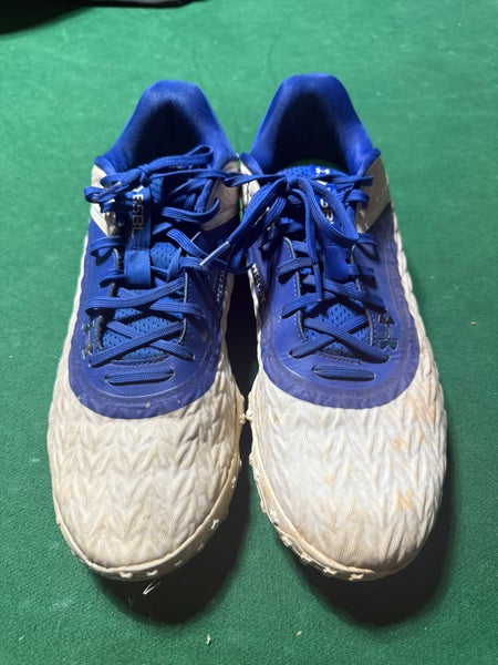 Baseball turfs size 11 UNDER ARMOUR