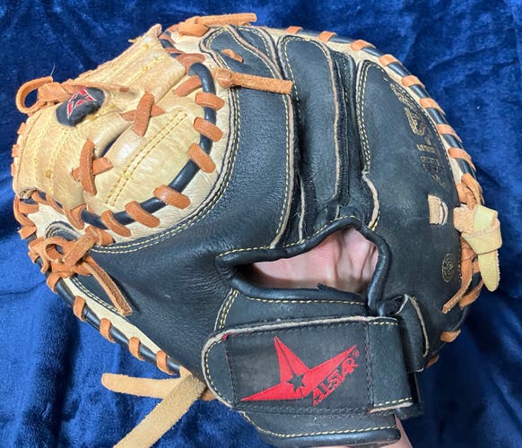 Brown All Star Cm1010bt LH Catcher's Baseball Glove 31" (Used)